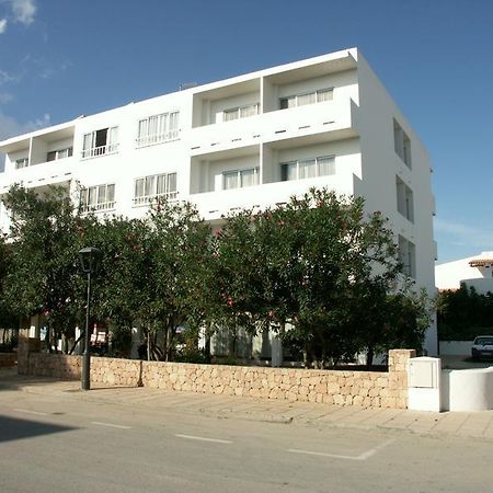 Maria Hotel Es Pujols Buitenkant foto